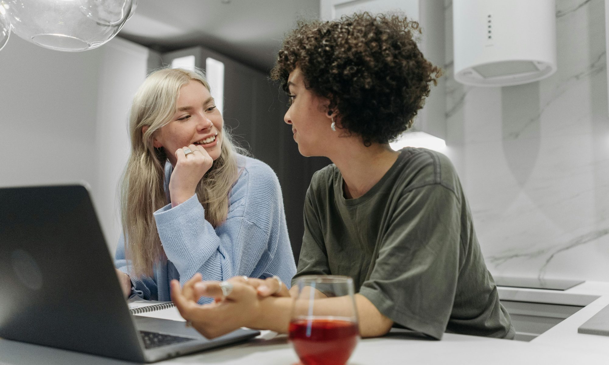 Website content writers are engaging and help customers feel a person connection to your business.